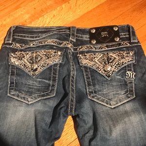 SOLD! Miss Me Size 26/33 LIKE NEW! Boot Cut